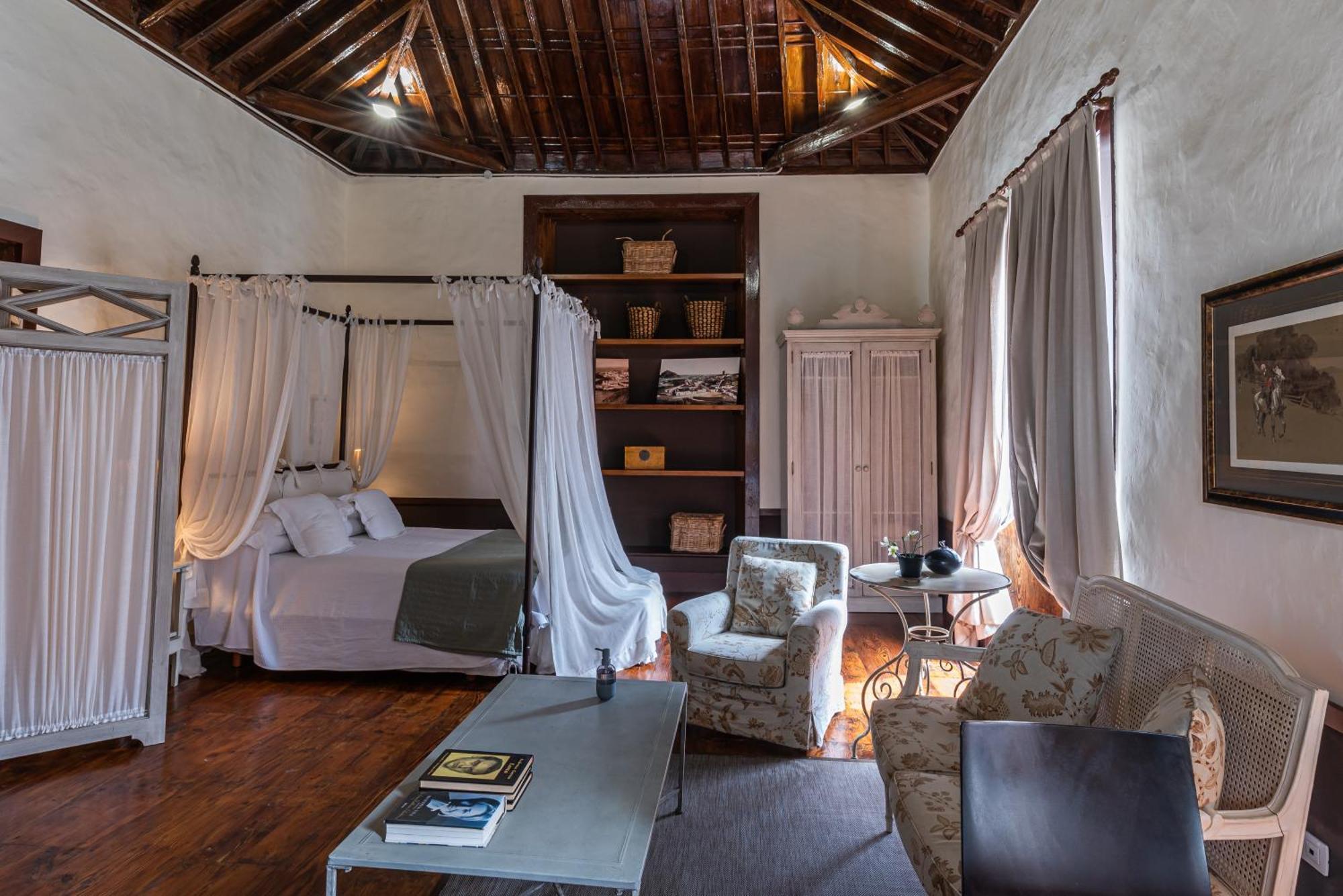 Isla Baja Suites Garachico  Bagian luar foto