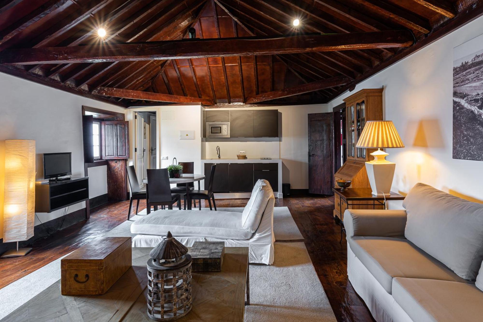 Isla Baja Suites Garachico  Bagian luar foto